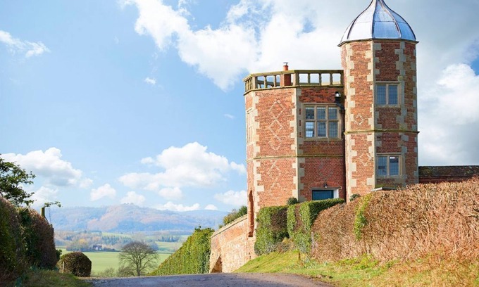Eaton Mascott Casa | The Summer House, es un impresionante retiro histórico para parejas, en Raby Estate,