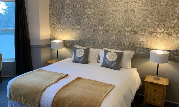 Troutbeck Bridge Hotel | The Sun Inn