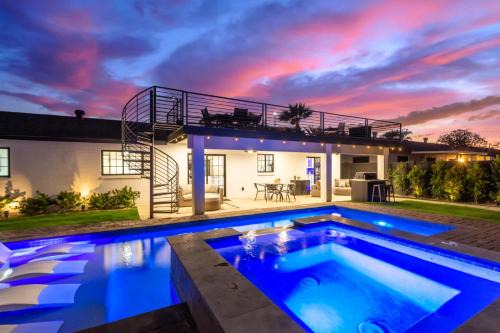 Peaceful Valley Casa | The Sundancer Custom Retreat