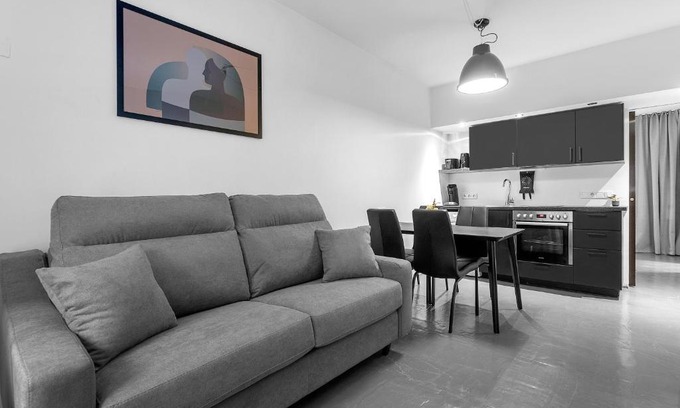 Downtown Apartamento | The Sunny Reykjavik House