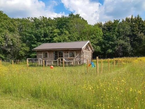 Beccles Casa | The Sunset Cabin