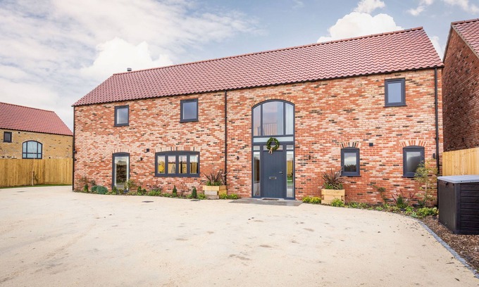 Dunholme Casa | The Sycamores, Ashlin Farm Barns