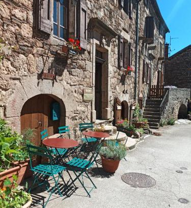 Castelnau-Pegayrols Cama Y Desayuno | The Tavern