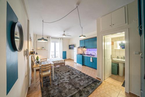Kozani Apartamento | The Teal Studio in Kozani