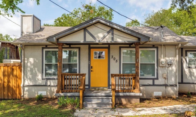 Roanoke Apartamento | The Texas Get-Away in Roanoke