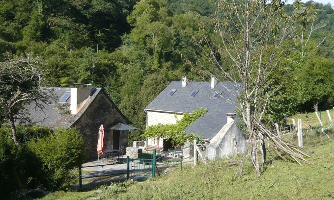 Osse-en-Aspe Casa | LAS TRES CASAS gîte vert