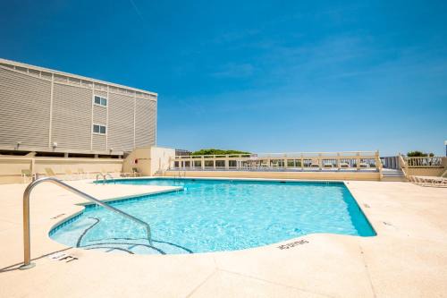 Caswell Beach Casa | The Three Palms