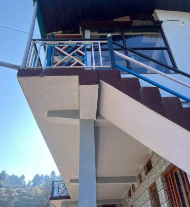 Kharsali Casa | The tibaari stays hill view
