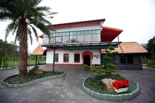 Dongshan Casa | The Tiles Garden Yilan B&B