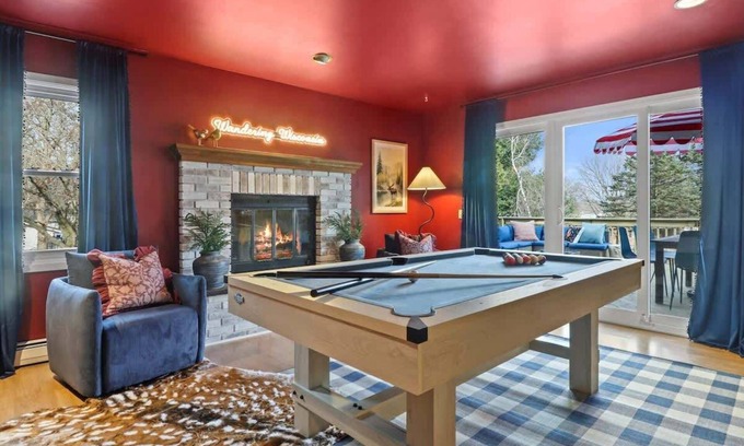 West Baraboo Casa | The Tinkham Lodge Sum