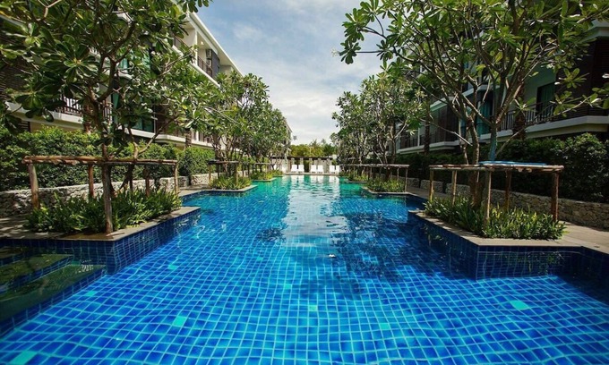 Rawai Hotel | The Title Condo by TropicLook