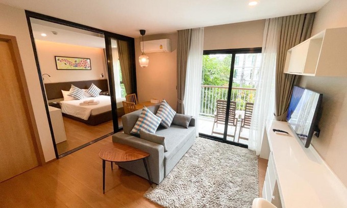 Rawai Apartamento | The Title V Condos by Gregory