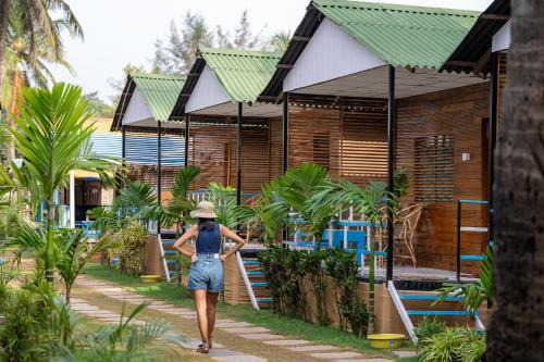 Agonda Hotel | The Tito's Blue Sky Beach resort