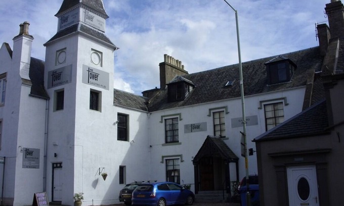 Crieff Casa | The Tower Gastro Pub & Apartments