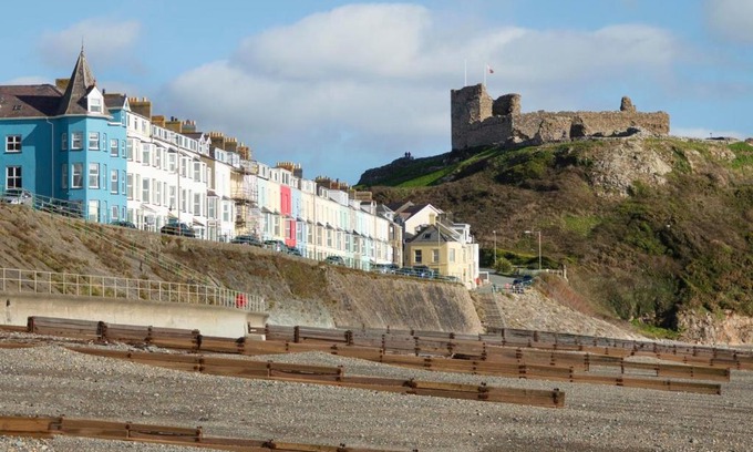 Criccieth Casa | The Towers - Llyn