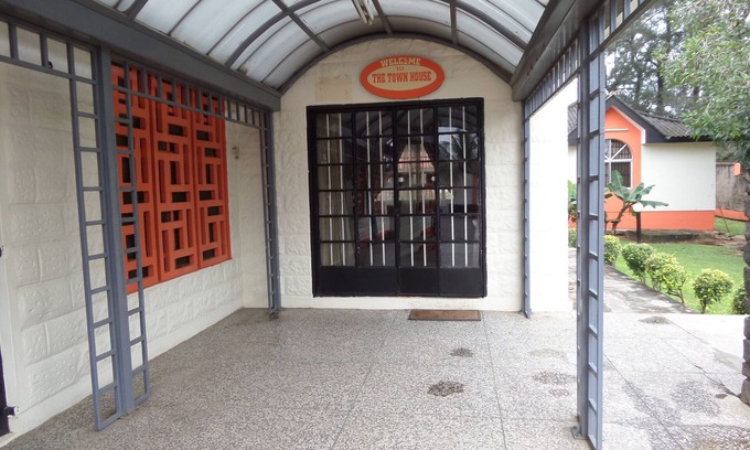 Ibadan Hotel | The Town House