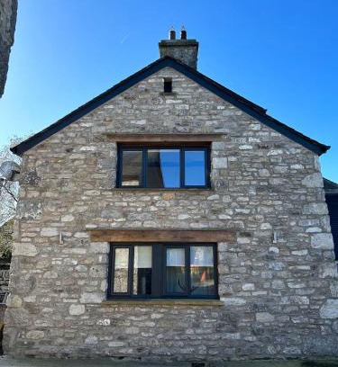 Urswick Apartamento | The Tractor House