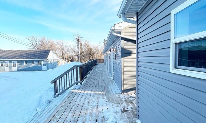 Melita Hotel | The Trail Inn - Melita, Manitoba - HWY 83/ HWY 3