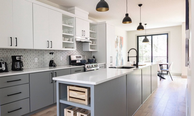 Downtown Casa | The Trailhead Mews
