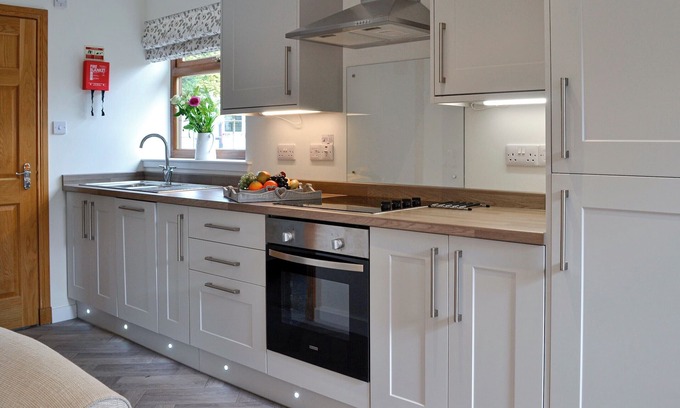Mouswald Cabaña | 3 bedroom accommodation in Brocklehirst, near Dumfries