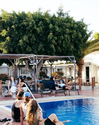 Granadilla de Abona Hostal | The Tree House Tenerife