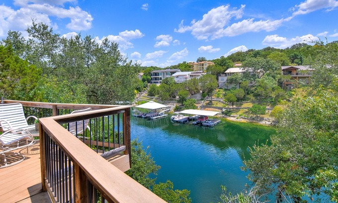 Lakeway Villa | La casa del árbol en el lago Travis, gran vista