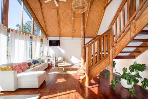 Culburra Beach Casa | The Treehouse Pet Friendly 2 Mins Walk to Beach