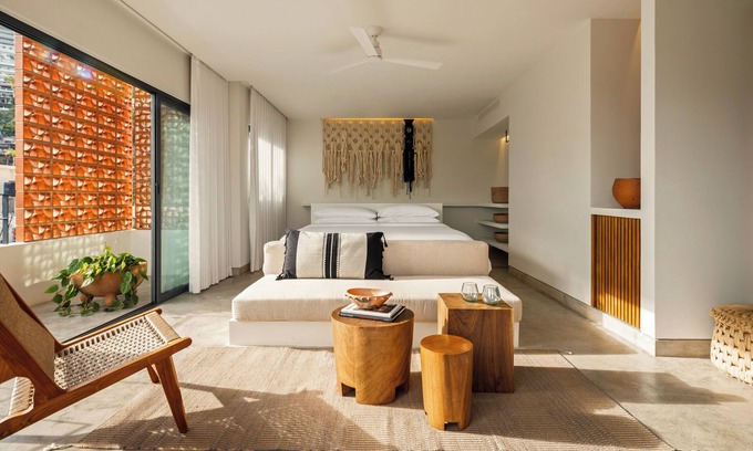 Amapas Hotel | The Tryst Puerto Vallarta LGBT Hotel