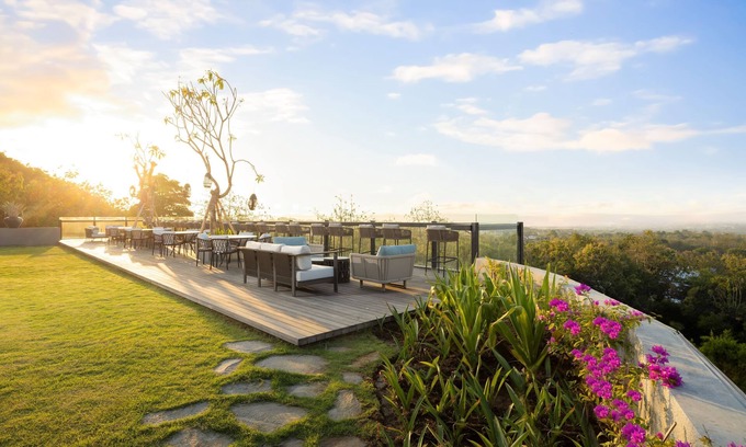Taman Griya Casa | The Tulou Bali 10 Bedrooms Villa by Nakula
