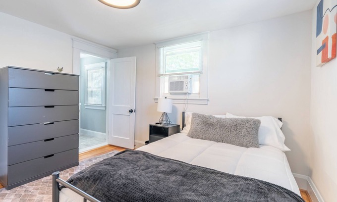Arbutus Casa | The Twilight at the Halethrope Home