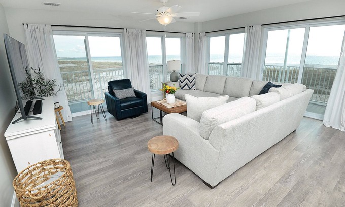 Mexico Beach Condominio | "The Tyde" Beautiful Beach Front Condo Incredible Views Huge Balcony Surfside 4