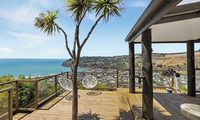 Sumner Casa | The Ultimate Cecil Wood Stay - Hot Tub, BBQ & Views