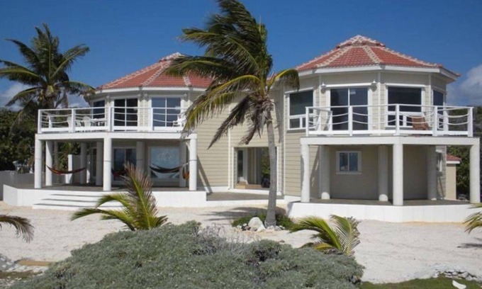 West End Casa | ¡¡¡LA ÚLTIMA FAMILIA BOTÁNICA DE LUJO DE LA FAMILIA MUY GRANDE 3,480 PIES CUADRADOS EN LA PLAYA !!