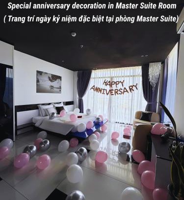 Phuong Hotel | The Unique Home & Cafe Da Lat - Night Light View