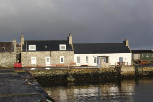 Unst Casa | The Uyeasound Old Pier Cottage