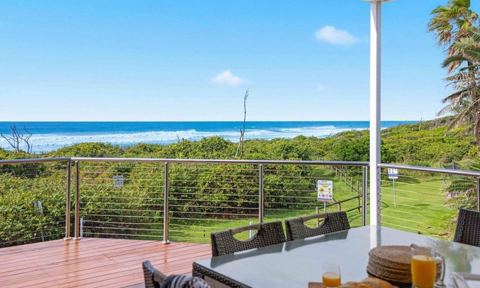 Lake Cathie Casa | The Vibe Beach House - direct beach access, views, spa, pizza
