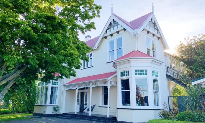 Oamaru Cama Y Desayuno | The Vicarage Boutique Bed and Breakfast Oamaru