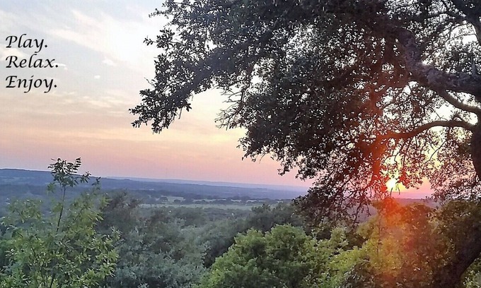 Dripping Springs Casa | The View at Plum Creek