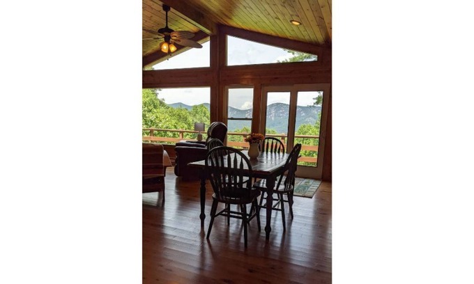 Scaly Mountain Casa | The View on Buckknob
