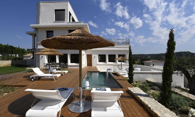 Villeneuve-les-Avignon Villa | Las Logias en Provenza - Villa «360»