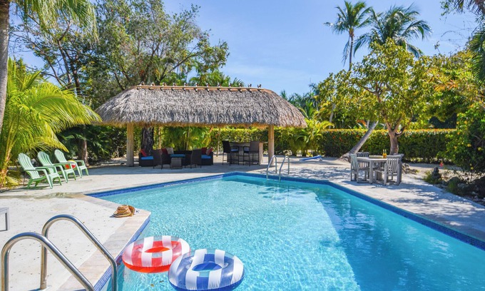 Sugarloaf Key Casa | The Villa of Pelico Palms