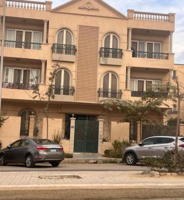 New Cairo Apartamento | The Villa Roomy Suites