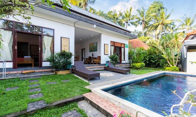Lodtunduh Villa | The Villa Sun: special price for Bali-reopening