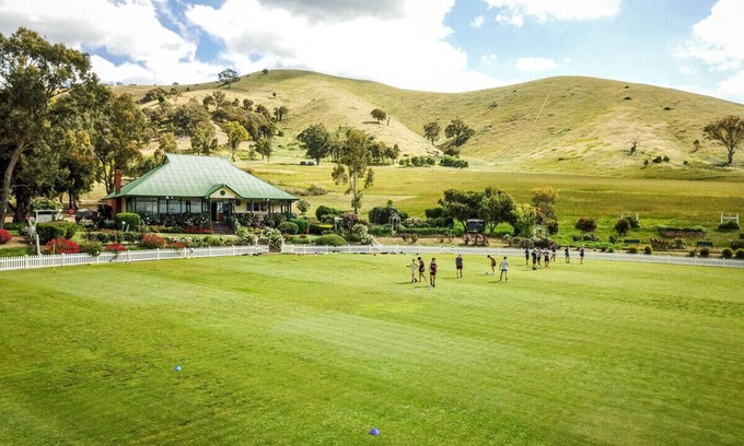 Strath Creek Casa | The Village Green Estate Strath Creek