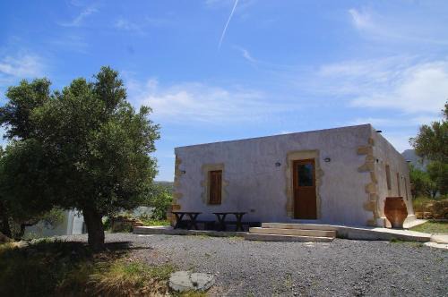 Galouvas Casa | The Village Hideaway - Traditional Stone House