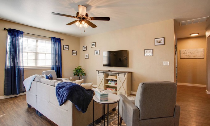Central Oklahoma City Casa | The Village Home w/ Pool, 12 Mi to OKC!