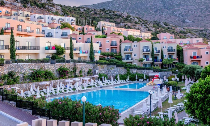 Hersonissos Centre Complejo | The Village Resort & Waterpark - All Inclusive