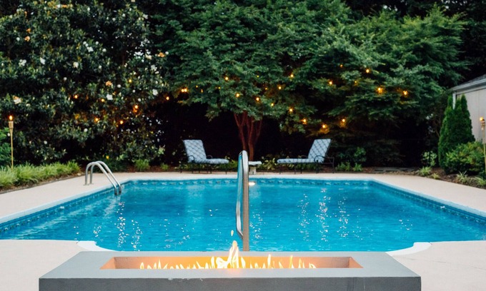 Conestee Casa | Cerca de todo (ubicación, wow) en una casa privada con piscina. "La villa"