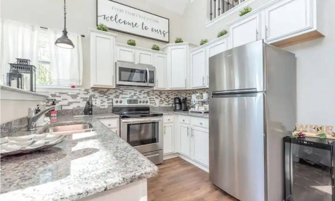 Arlington Casa | The Vineyard Cottage * Mountain Views