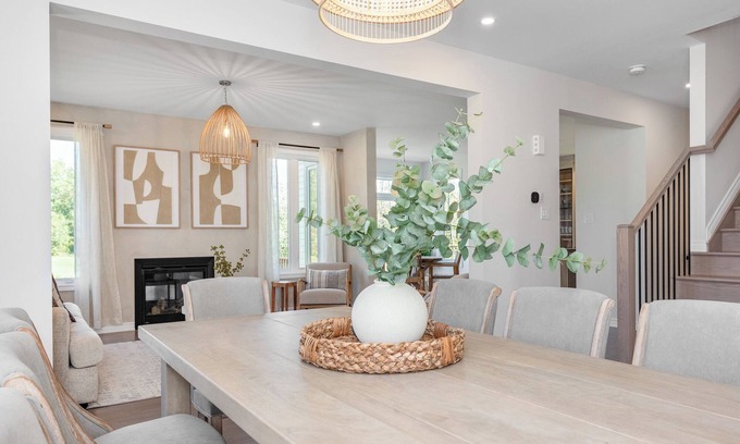 Kemptville Casa | The Wabi Sabi: 5-bedrooms luxury golf course home